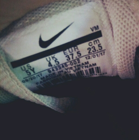 Nike Air 270 - Picture 3 of 3